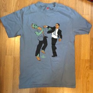 Graphic t shirt